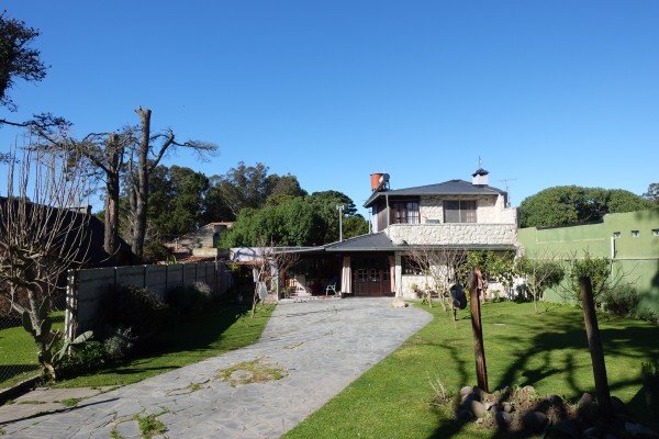Chalet - Atlantida