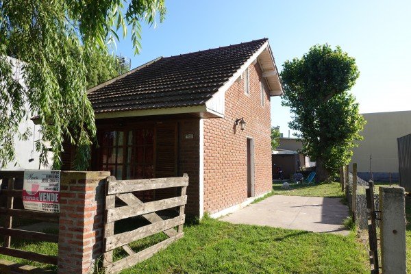 Chalet y Dpto - Santa Clara del Mar