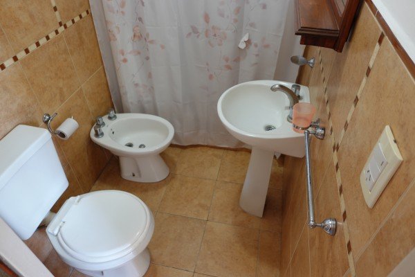 Miniatura 13 de Chalet y Dpto - Santa Clara del Mar