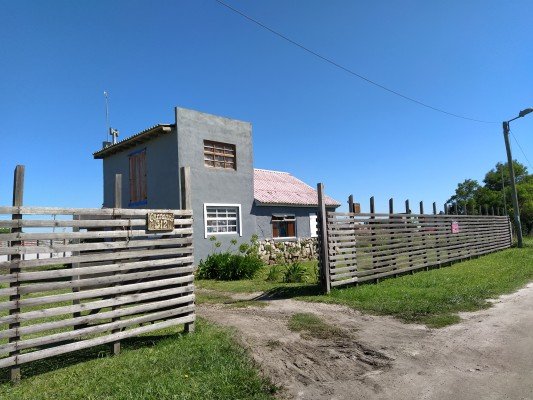 Chalet y Dpto - Camet Norte