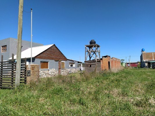 Miniatura 3 de Chalet y Dpto - Camet Norte
