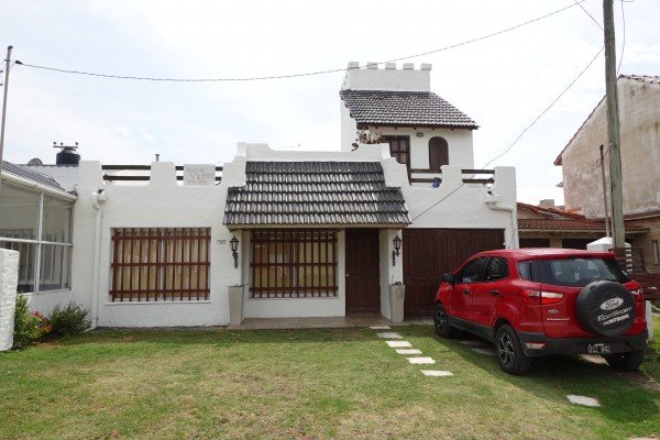 Miniatura 3 de Chalet y Dpto - Santa Clara del Mar